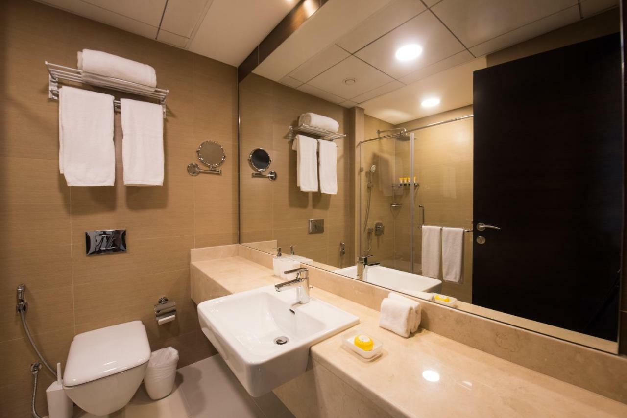 دبي Fantastay Sparkle Tower Luxury 1 Br المظهر الخارجي الصورة