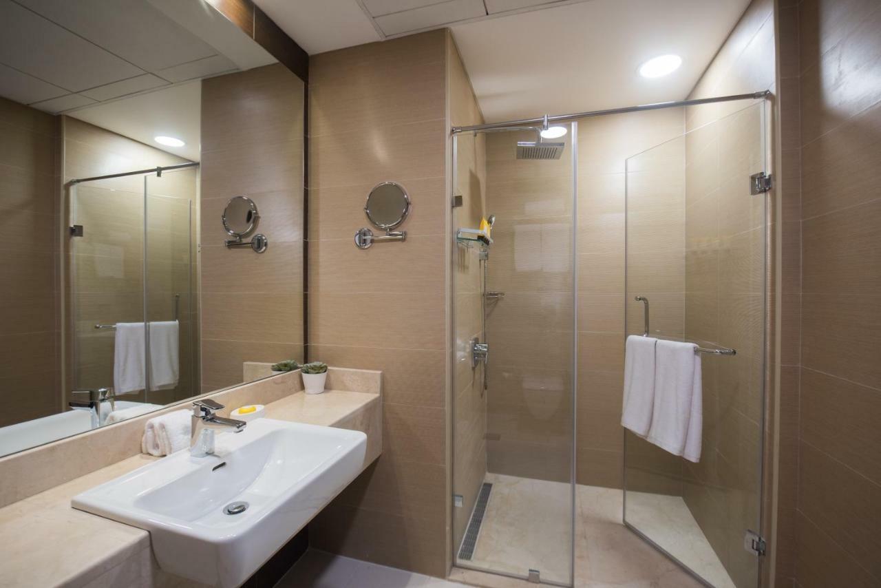 دبي Fantastay Sparkle Tower Luxury 1 Br المظهر الخارجي الصورة